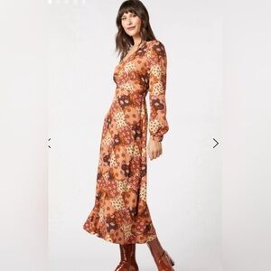 BNWT Princess Highway Patchwork Flower Midi Dress